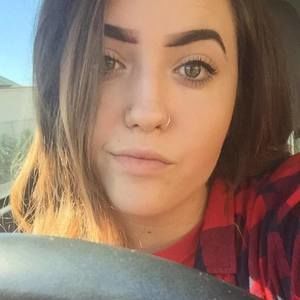 Meet your Posher, Whitney